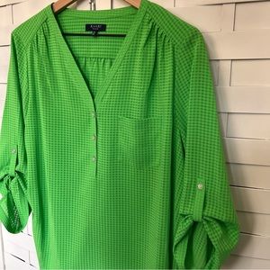 KAARA BLUE XL woman’s blouse.  Beautiful Green color with 3/4 roll tab sleeves.